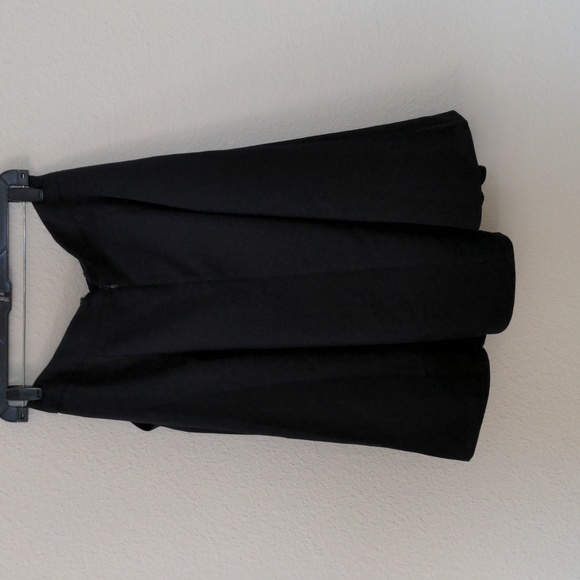 Long navy dress skirt with pockets - Picture 2 of 7